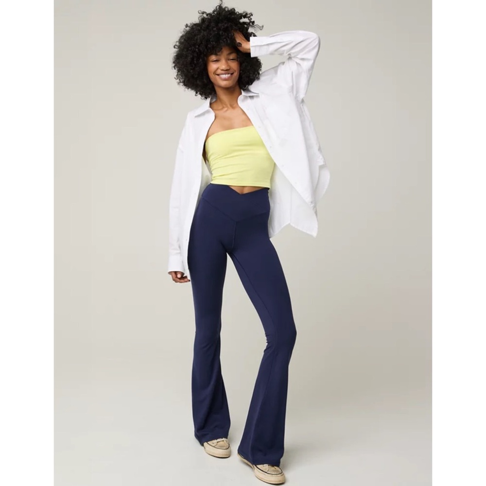 New OFFLINE By Aerie Real Me High Waisted Crossover Flare Legging in Navy XS